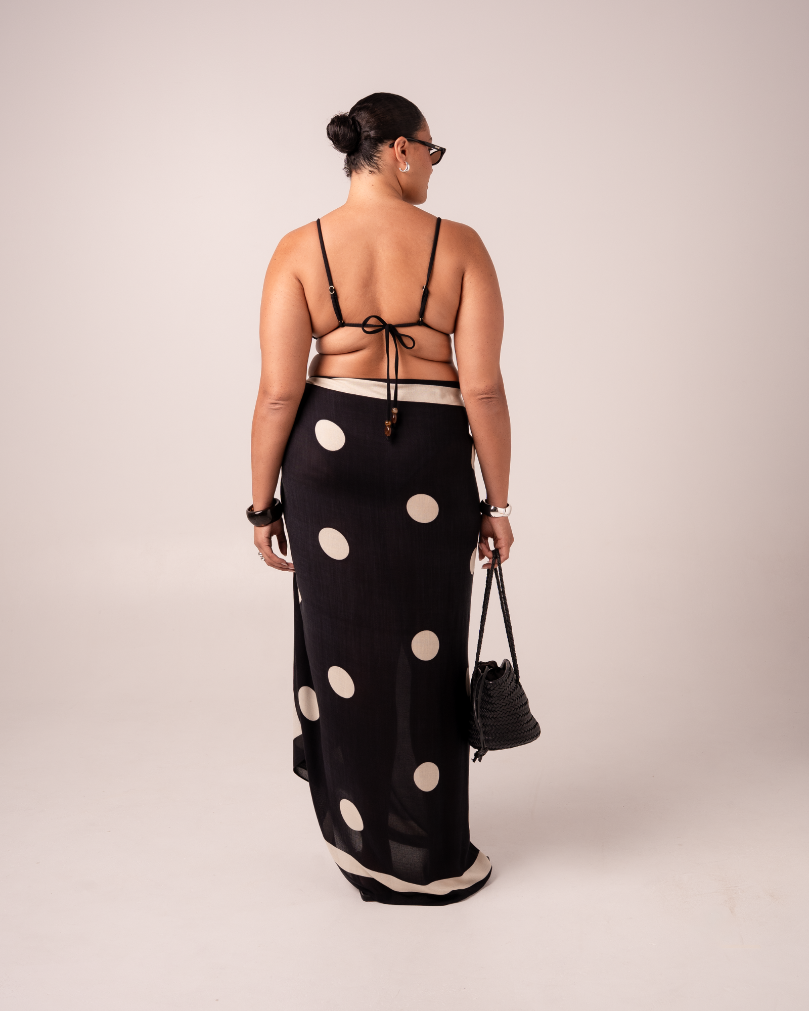 Noir Dot Sarong