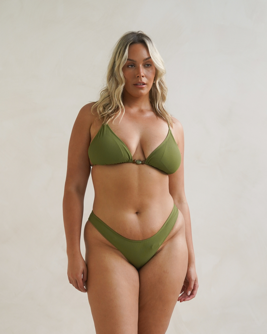 String Triangle Top | Moss