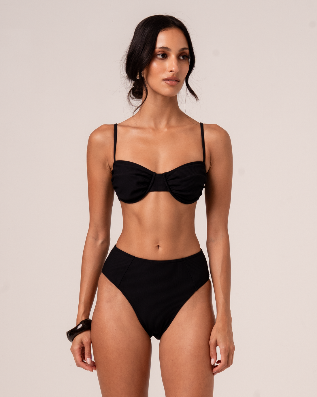 Splice Mid Rise Bottom | Black Rib