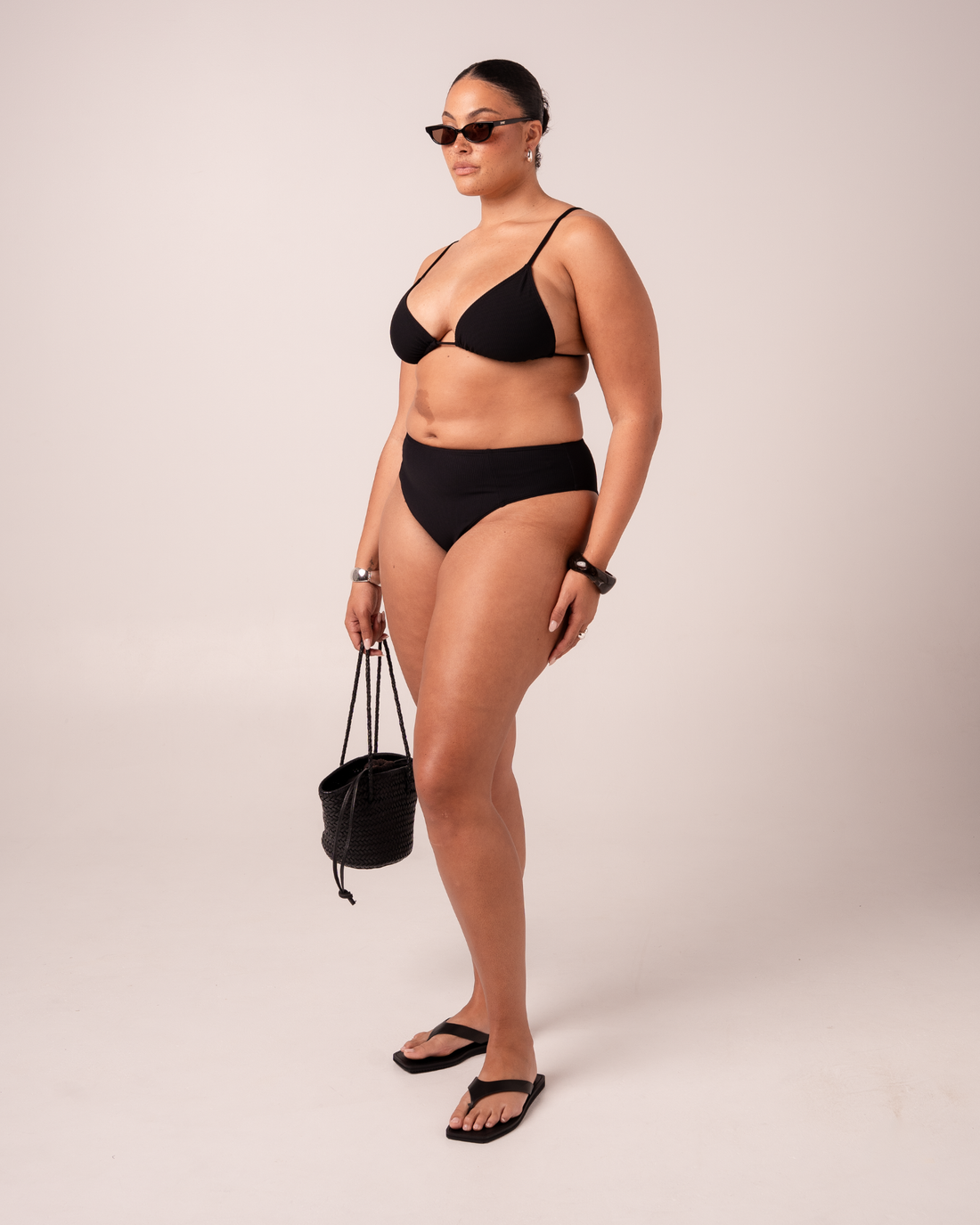 String Triangle Top | Black Rib