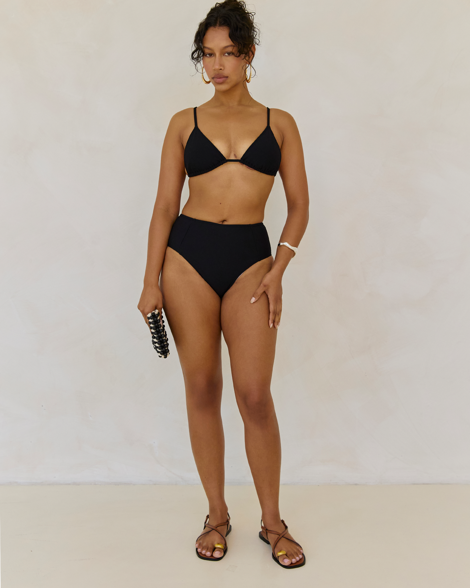 String Triangle Top | Black Rib