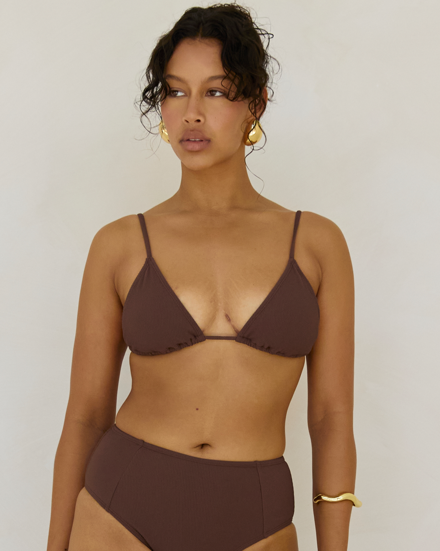 String Triangle Top | Espresso